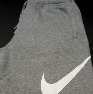 Men Nike Sport wear Fleece Shorts NWT